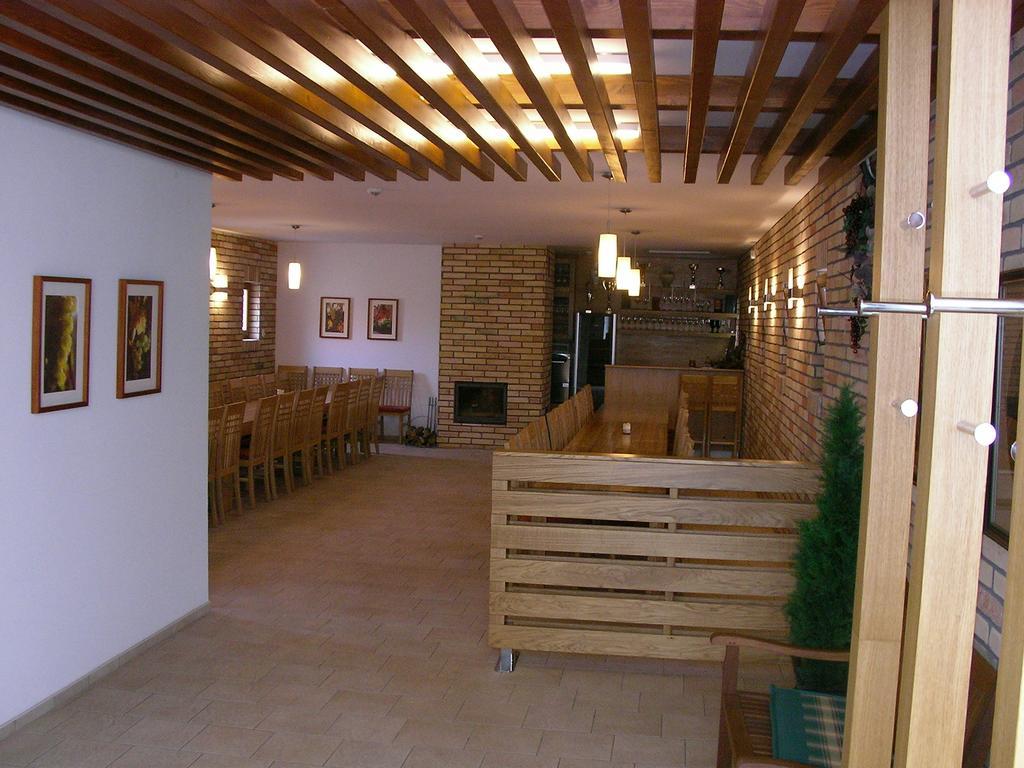 Frittmann Borhaz Bed & Breakfast Шолтвадкерт Екстериор снимка